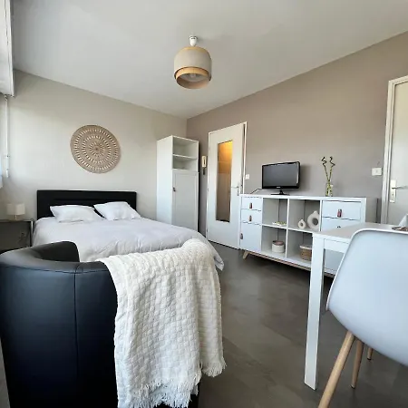 *studio Ideal Curiste* / Proche Centre *