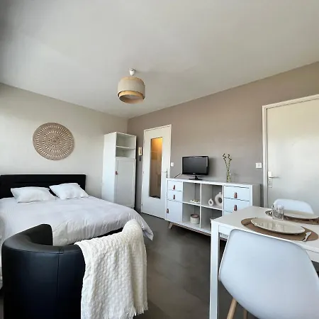 Apartman *studio Ideal Curiste* / Proche Centre *